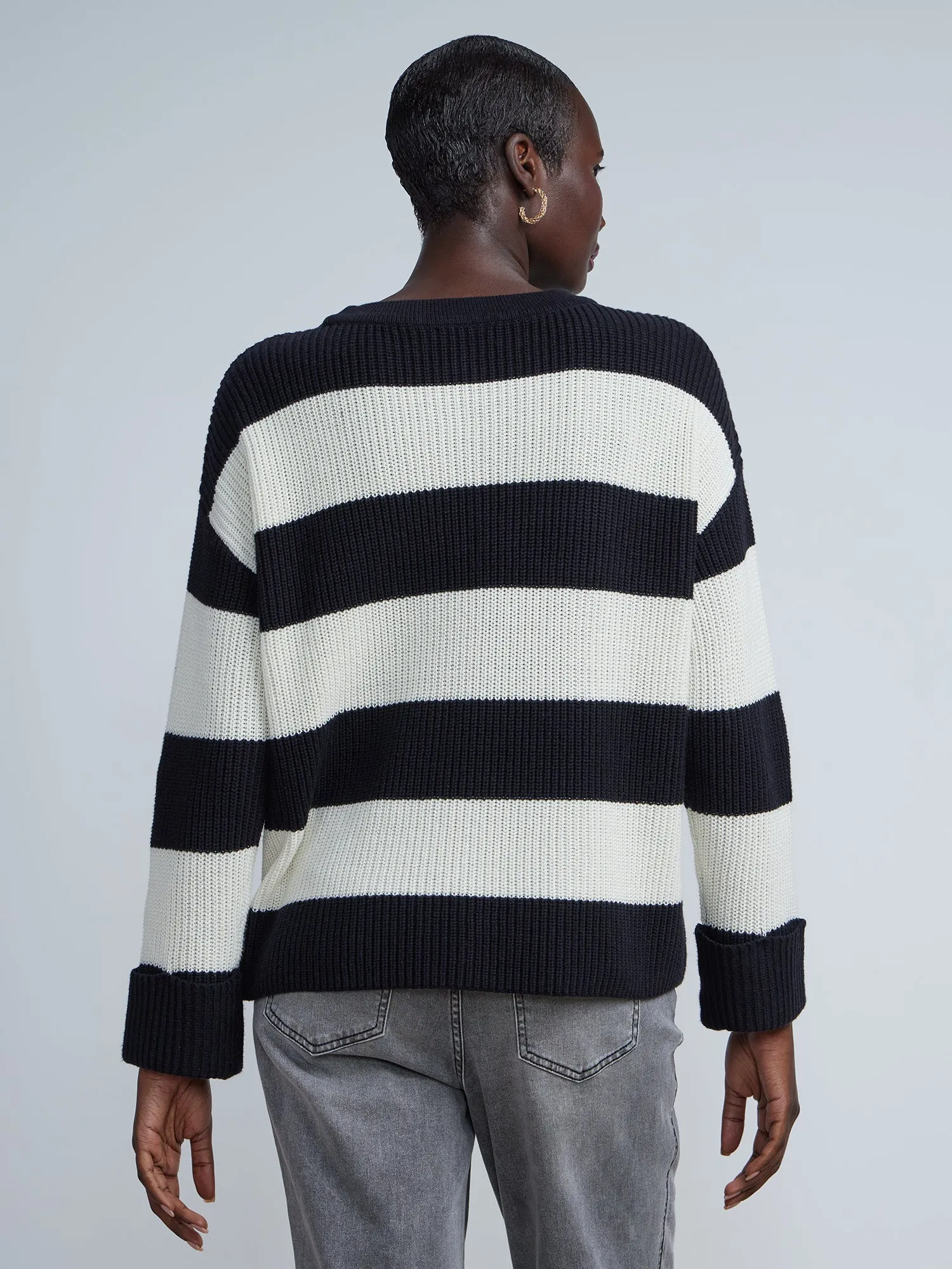 Crew Neck Striped Pullover