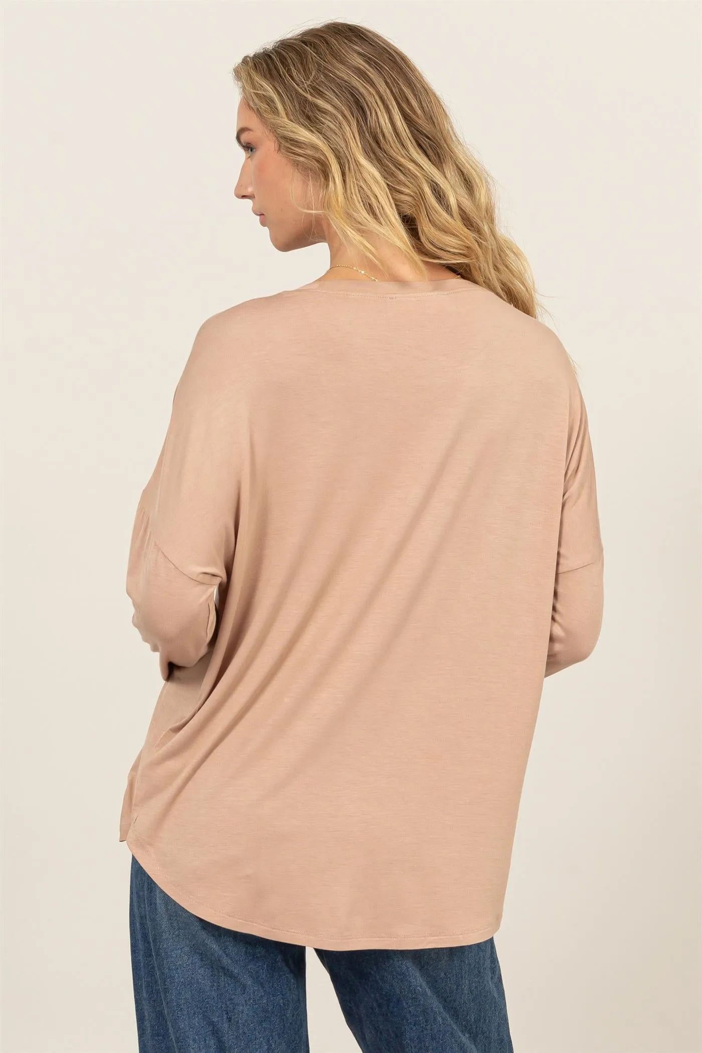 DZ24F349-Round Neck Long Sleeve Curved Hem Top