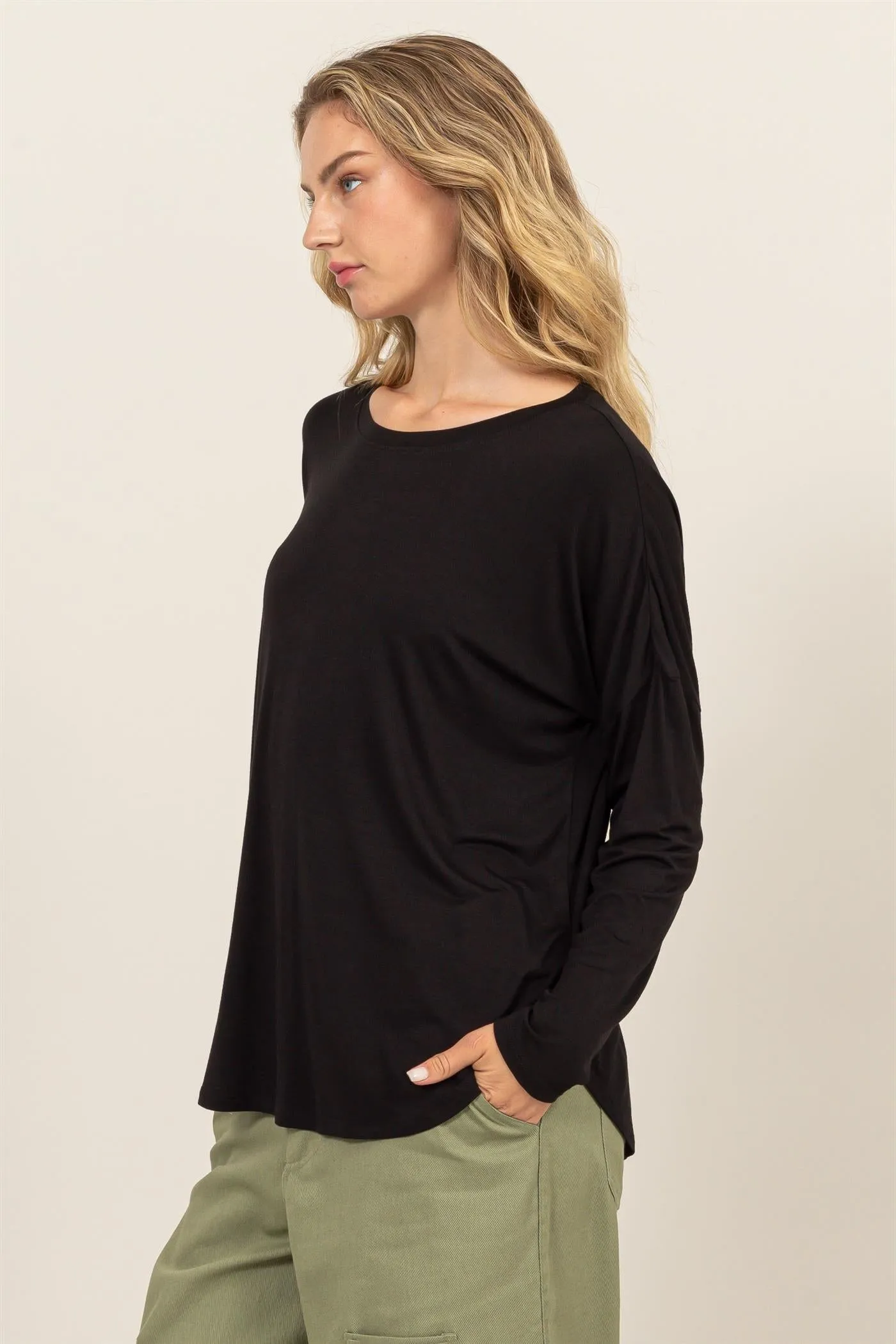 DZ24F349-Round Neck Long Sleeve Curved Hem Top