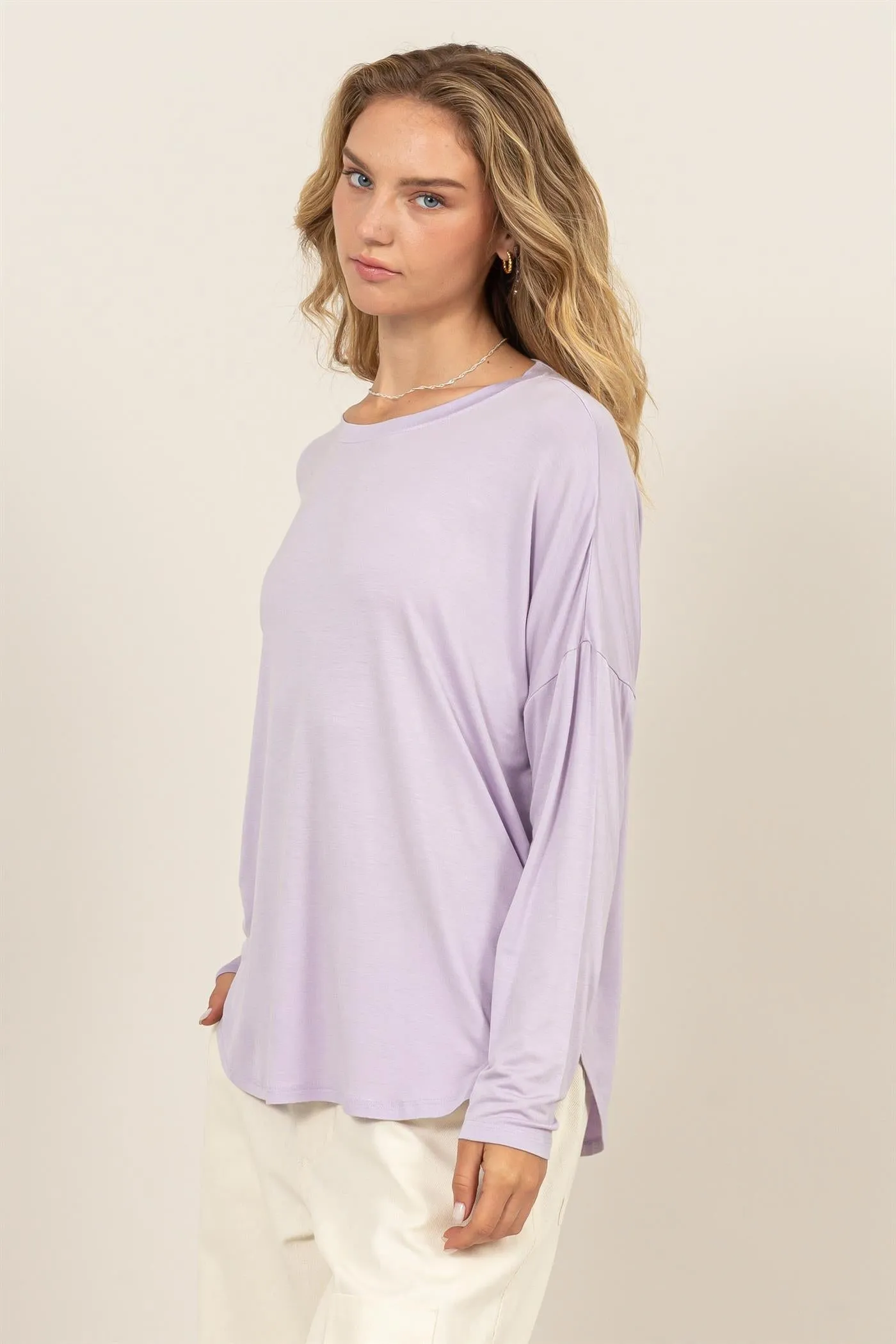 DZ24F349-Round Neck Long Sleeve Curved Hem Top