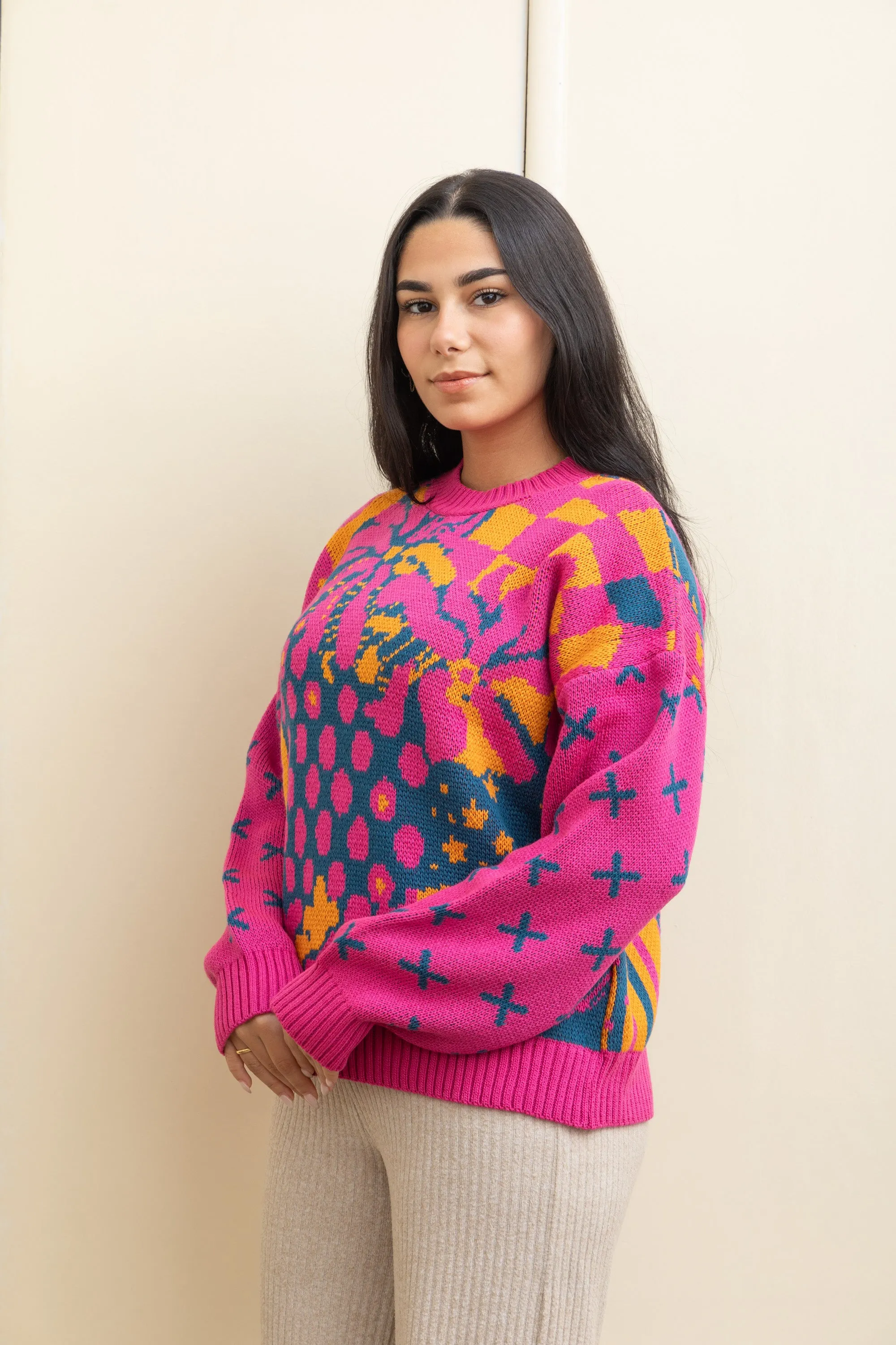 Pink Knit Pullover – Classic with a Twist